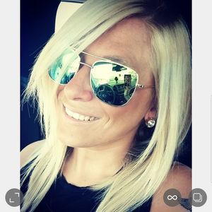 Meet your Posher, Britt